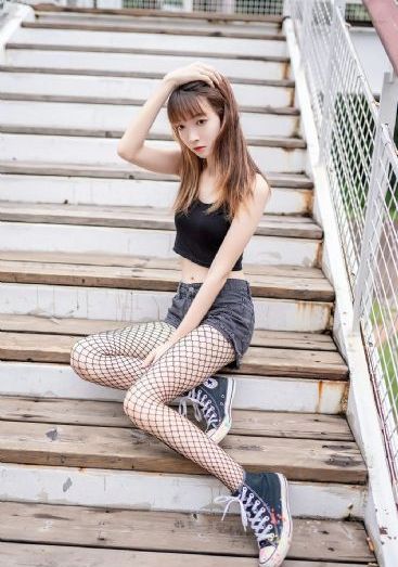 假日约会_国产剧动漫免费观看