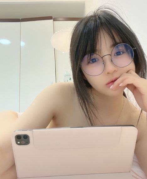 当不成勇者的我只好认真找工作了_1080PHD高清在线观看