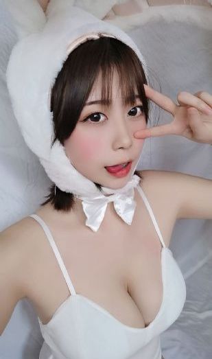 拔萝卜打扑克网站_4K免费观看