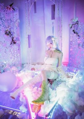 年轻漂亮小少妇_影视大全在线观看